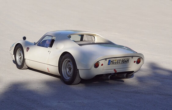 Porsche 904 Carrera GTS, Porsche 904, Carrera	
