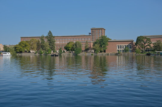 Building in brick expressionism architectural style along Spree river in the city of Berlin, Germany 