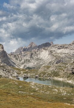 Mountain lake Lech de Crespeina, in the back Col de La Pieresr, nature park Park Puez-Geisler, Dolomites, Selva di Val Gardena, South Tyrol, Trentino-Alto Adige, Italy