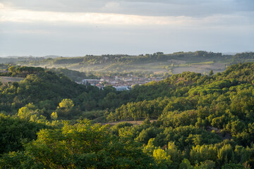 Naklejka premium Tuscan countryside panorama near Monteriggioni