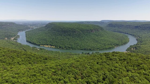 Wide Aerial Drone View of Tennessee River Gorge Meander with Flanking Ridgelines at Snooper's Rock Tennessee