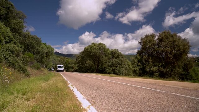 Carretera comarcal de Madrid, Espa&ntilde;a. Mayo 2026.