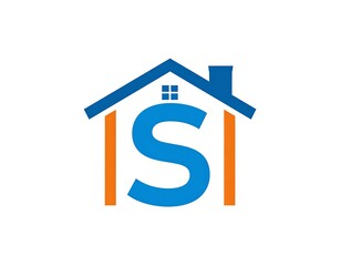 Naklejka premium A simple, modern logo design featuring a blue house outline framing a bold, blue letter 