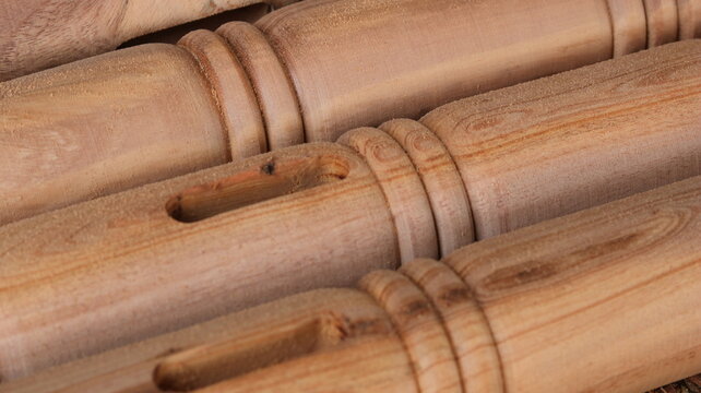 Incredible Wood Lathe Turning Techniques Creating Smooth Shapes and Designs
