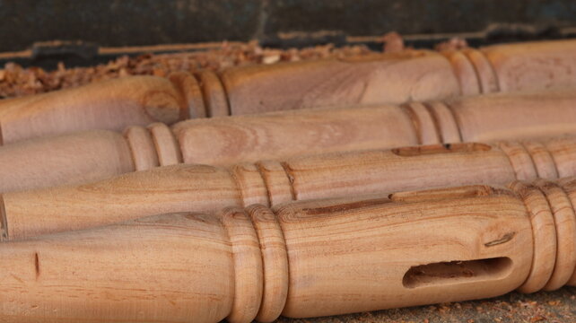Incredible Wood Lathe Turning Techniques Creating Smooth Shapes and Designs
