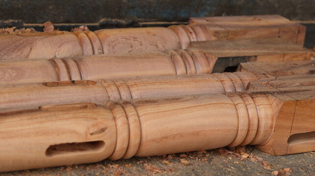 Incredible Wood Lathe Turning Techniques Creating Smooth Shapes and Designs
