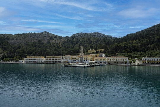 Monast&egrave;re de Panormiti sur l'ile de Symi, dodecanese, grece