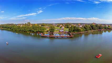 Stężyca. Jezioro Raduńskie Górne. © Janusz Lipiński