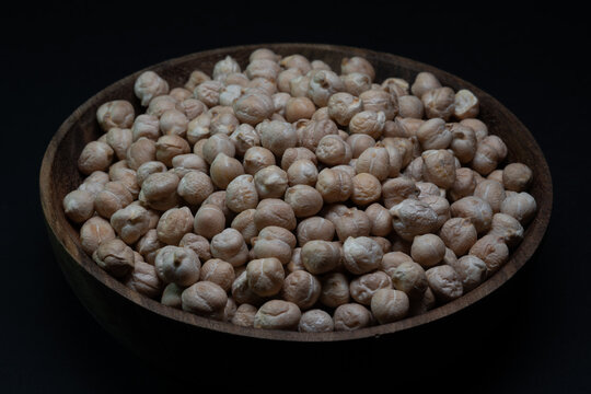 Still life of dried chickpeas