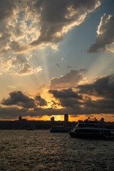 Obraz premium sunset over the sea