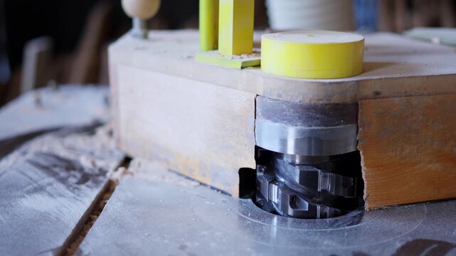 Wood shaper cutterhead shaping wood parts