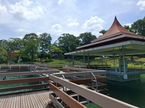 pavilion at macritchie reservoir in singapore