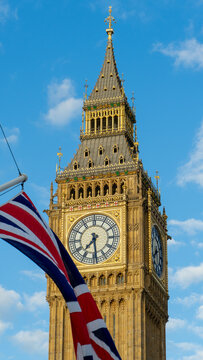 Big Ben clock at colorful blue sky, Landmark of London, UK