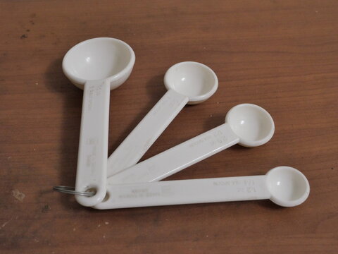 Plastic Measuring Spoon Set on Table