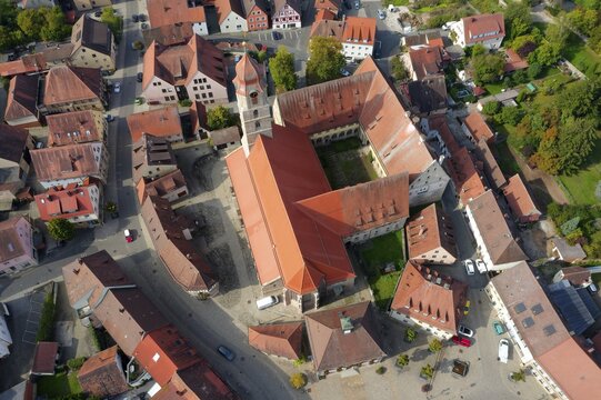 Aerial view, old town, museum of local history, Augustinian monastery with Trinitatiskirche, old town hall, Prinzregentenplatz, Langenzenn, Middle Franconia, Franconia, Bavaria, Germany