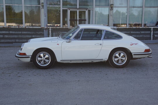 Porsche 911 mit Fuchs-Felgen