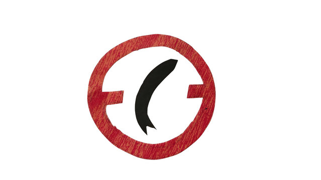 Red prohibited symbol with broken arrow icon isolated on transparent background