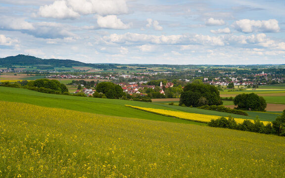 Landschaft bei Riedlingen im Landkreis Biberach, Baden-W&uuml;rtt.