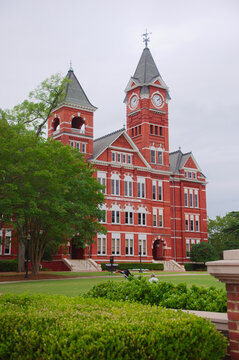 Historic William J. Samford Hall Clock Tower on Auburn University Campus With Red Brick Facade and Lawn. Editorial Use Only Auburn, AL USA May 12, 2026. Overlooking a manicured campus lawn, conveying 