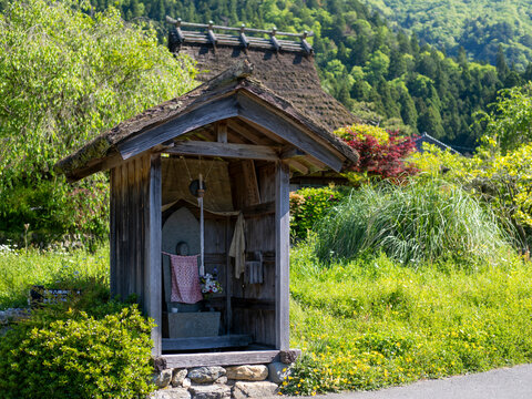 美山かやぶきの里の地蔵尊