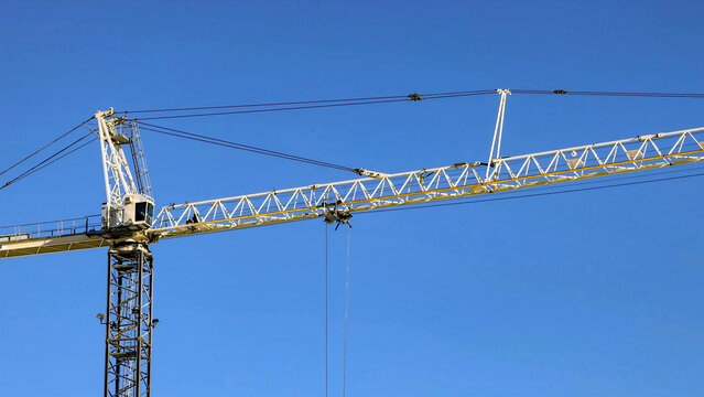 Huge tower crane lifting for steel building construction