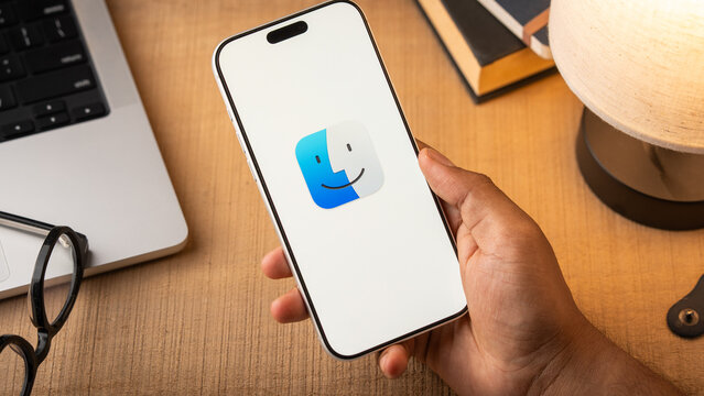 Apple Mac OS logo is displayed on a smartphone screen in Bangalore, India, on May 15, 2026
