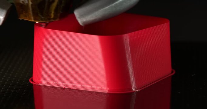 3D printing process in vase mode. Printing on a сartesian kinematics printer.