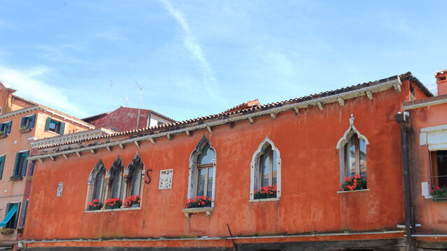 Bellissimo edificio antico a Murano 