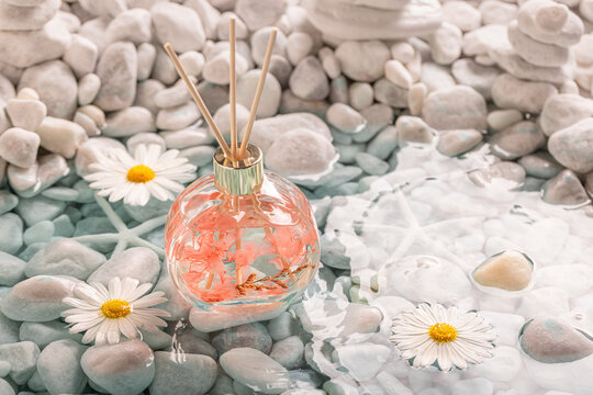 Fresh diffuser fragrance perfectly cooling for heat at sea.