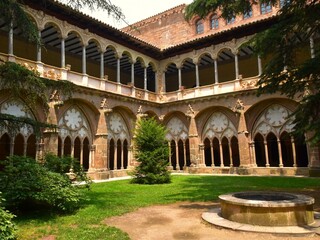 Fototapeta premium le cloître du Monastère Royal Santa Maria de Veruela