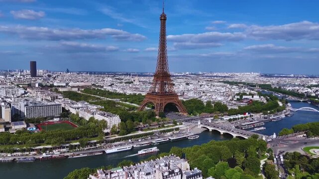 eiffel tower in paris