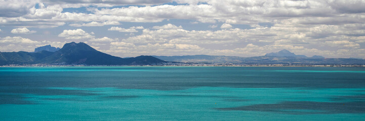 Vue panoramique sur le littoral en Tunisie  © PPJ