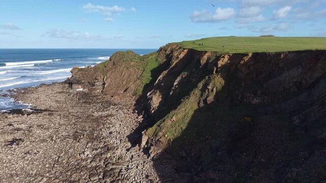 Rambling on the Cornish South West coastal path at Northcott Mouth