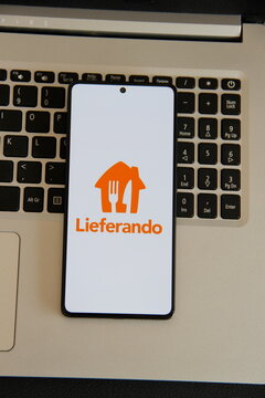 Lieferando - Aplicativo e portal de entrega de comida e compras da Alemanha. Ele funciona de maneira muito parecida com o iFood no Brasil, permitindo que os usu&aacute;rios fa&ccedil;am pedidos online.