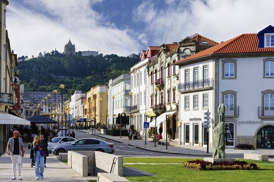 Main street and view to the Basilica Santa Lucia, Viana do Castelo, Minho, Portugal