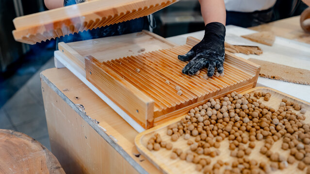 Handmade tapioca pearls for bubble tea in taiwan
