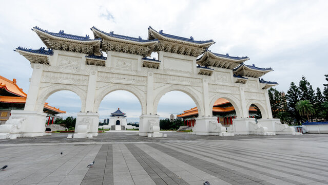 Liberty Square's entrance gate to Chiang Kai-shek Memorial