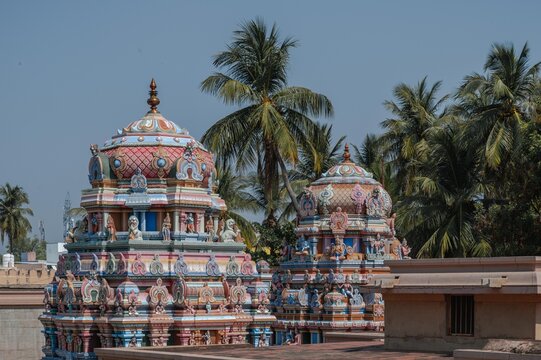 The Ranganatha Temple in Srirangam is one of the largest Hindu temple complexes in the world.