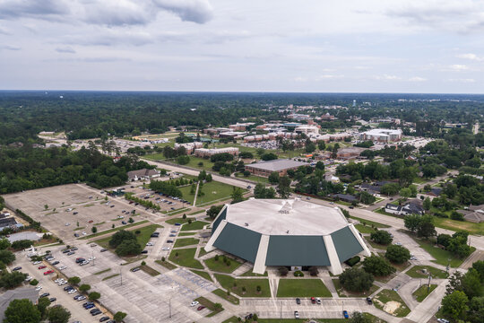 Southeastern Louisiana University Hammond &mdash; Wide Campus Aerial with Octagonal Arena Building and Tangipahoa Parish