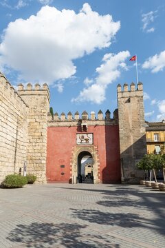 Puerta del Leon, Real Alc&aacute;zar de Sevilla, Seville, Andalusia, Spain