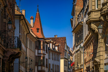 Obraz premium Ornate half timbered houses on historic Grande Ile in Strasbourg, Alsace, France