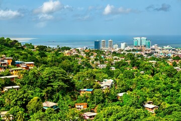 Fototapeta premium Houses on a hill in Port of Spain, the capital of Trinidad and Tobago