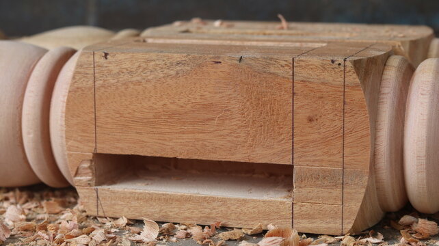 Wood Lathe Machine Turning Simple Wood into Stunning Artistic Masterpieces