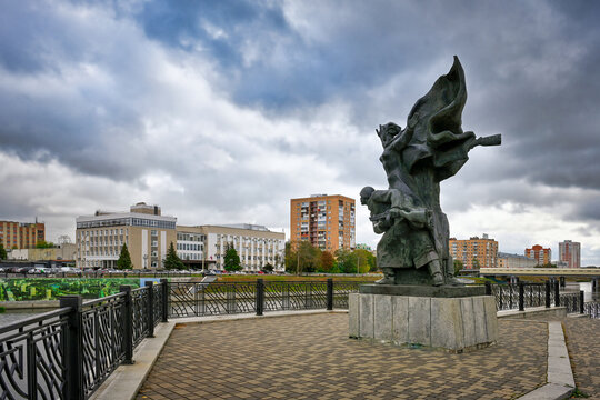 Liberators memorial on the Oka River embankment in Oryol city, Oryol region of Russia