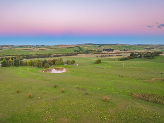 Obraz premium Autumn Sunset over the Countryside