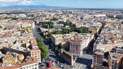 Obraz premium Roma, Italia: piazza Fiume nel centro città. Vista aerea di piazza Fiume, Via Piave e Corso d'Italia.
