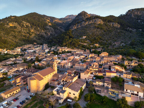 Old rural Mallorca at sunrise - Caimari village with mountain, Raiguer region, Mallorca, Balearic Islands, Spain, Europe