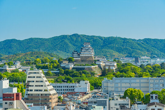 日本　青空と兵庫の姫路城