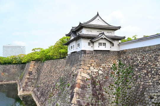 大阪城 高石垣の上の千貫櫓 大阪府大阪市