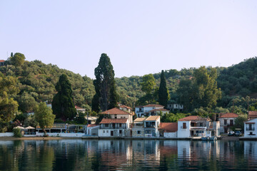 Obraz premium The beautiful little seaside village in the old Trikeri island, Pelion, cantral Greece